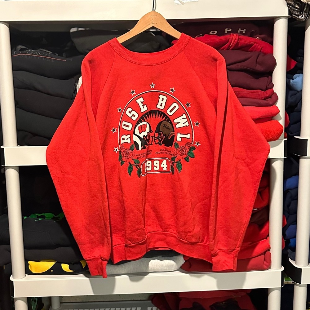 Vintage 1994 Wisconsin Badgers vs UCLA‎ Rose Bowl Red Mens Medium Crewneck